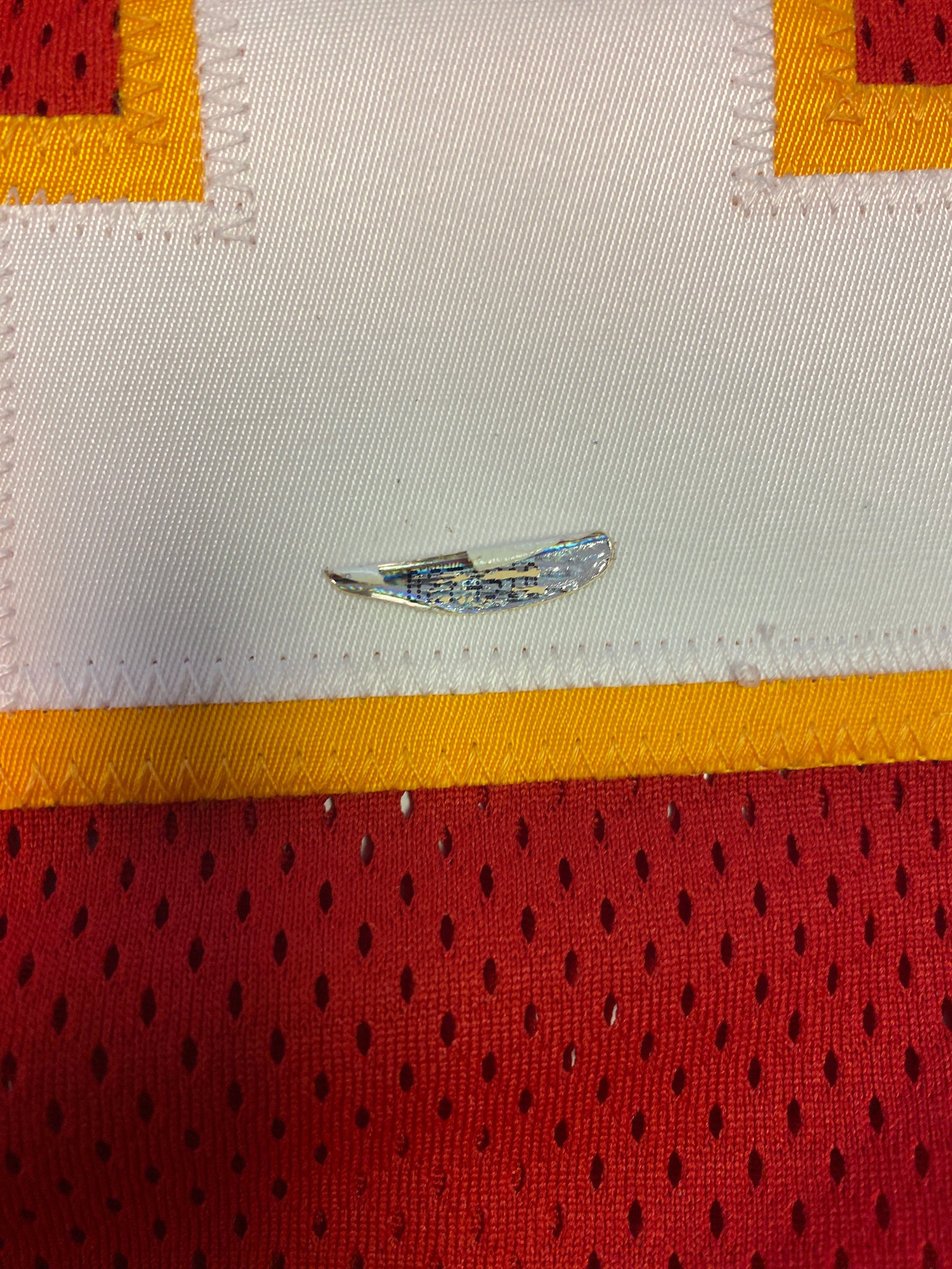 Priest Holmes Signed Chiefs Jersey