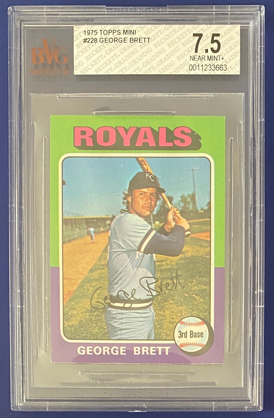 George Brett RC 1975 Topps Mini BVG 7.5