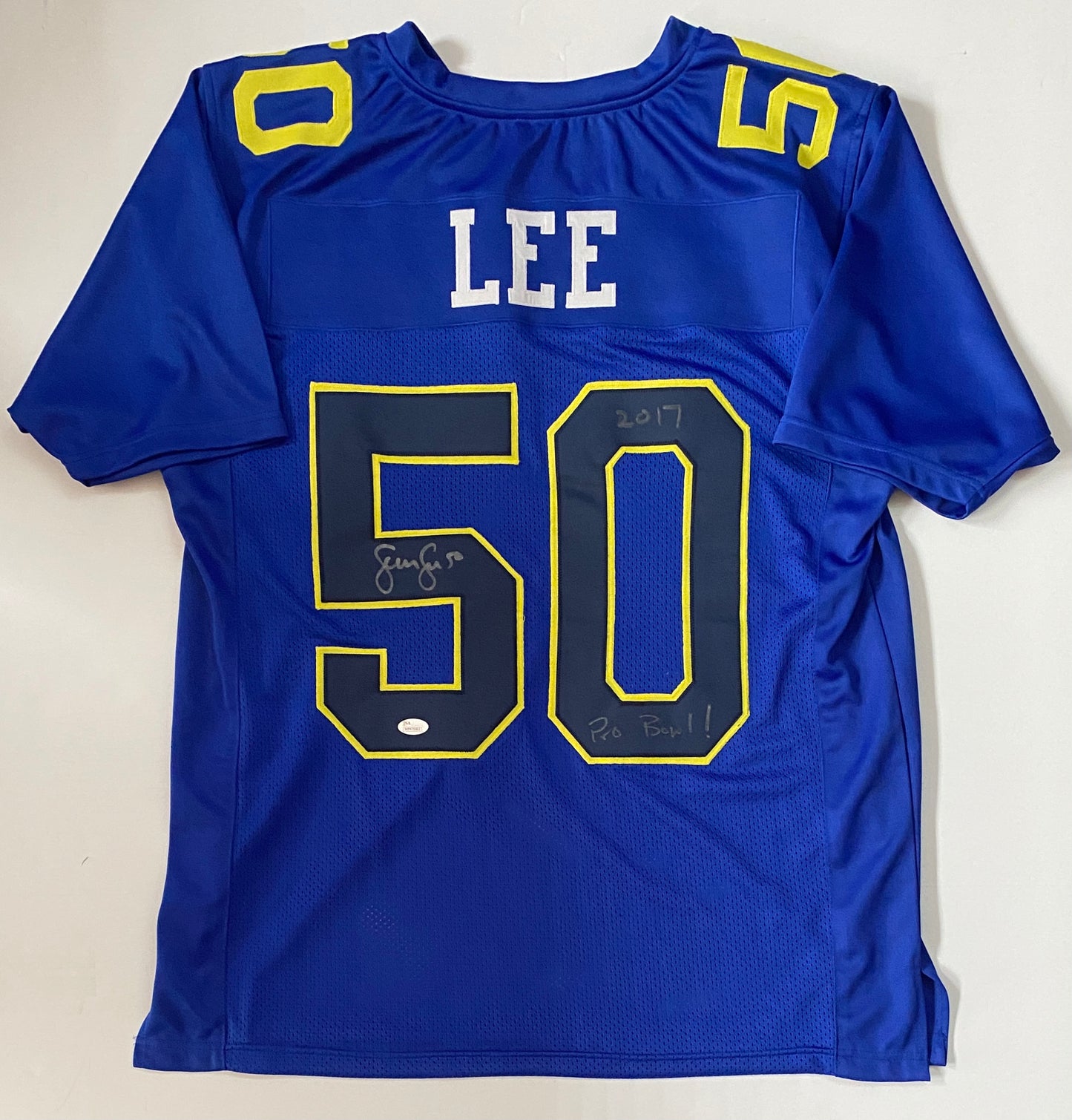 Sean Lee Signed NFC Jersey Inscribed “2017” “Pro Bowl!”
